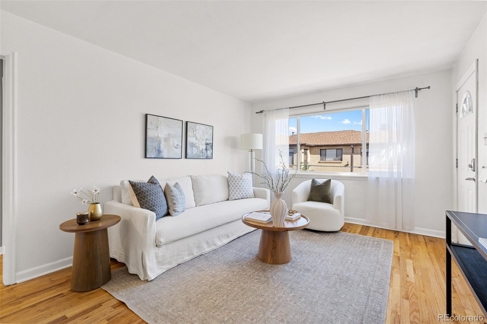 Real Estate Photo