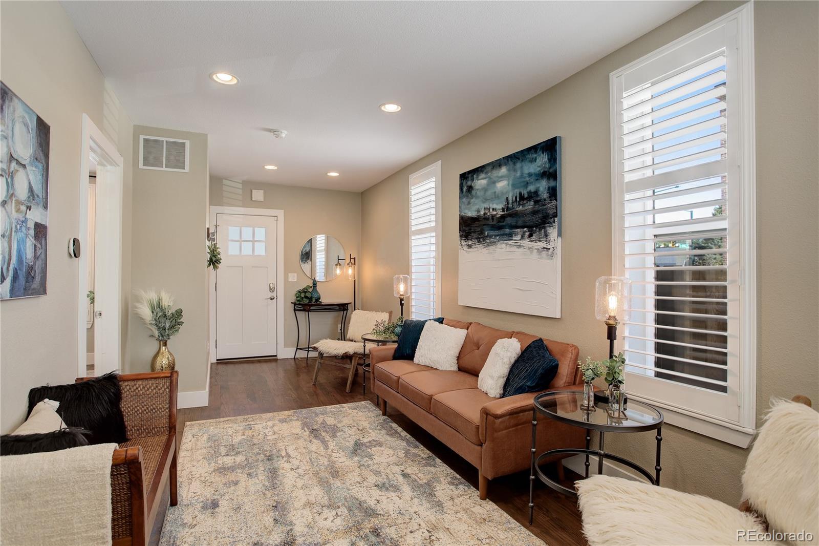 Real Estate Photo