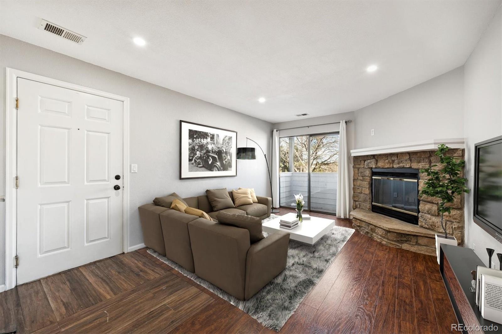 Real Estate Photo
