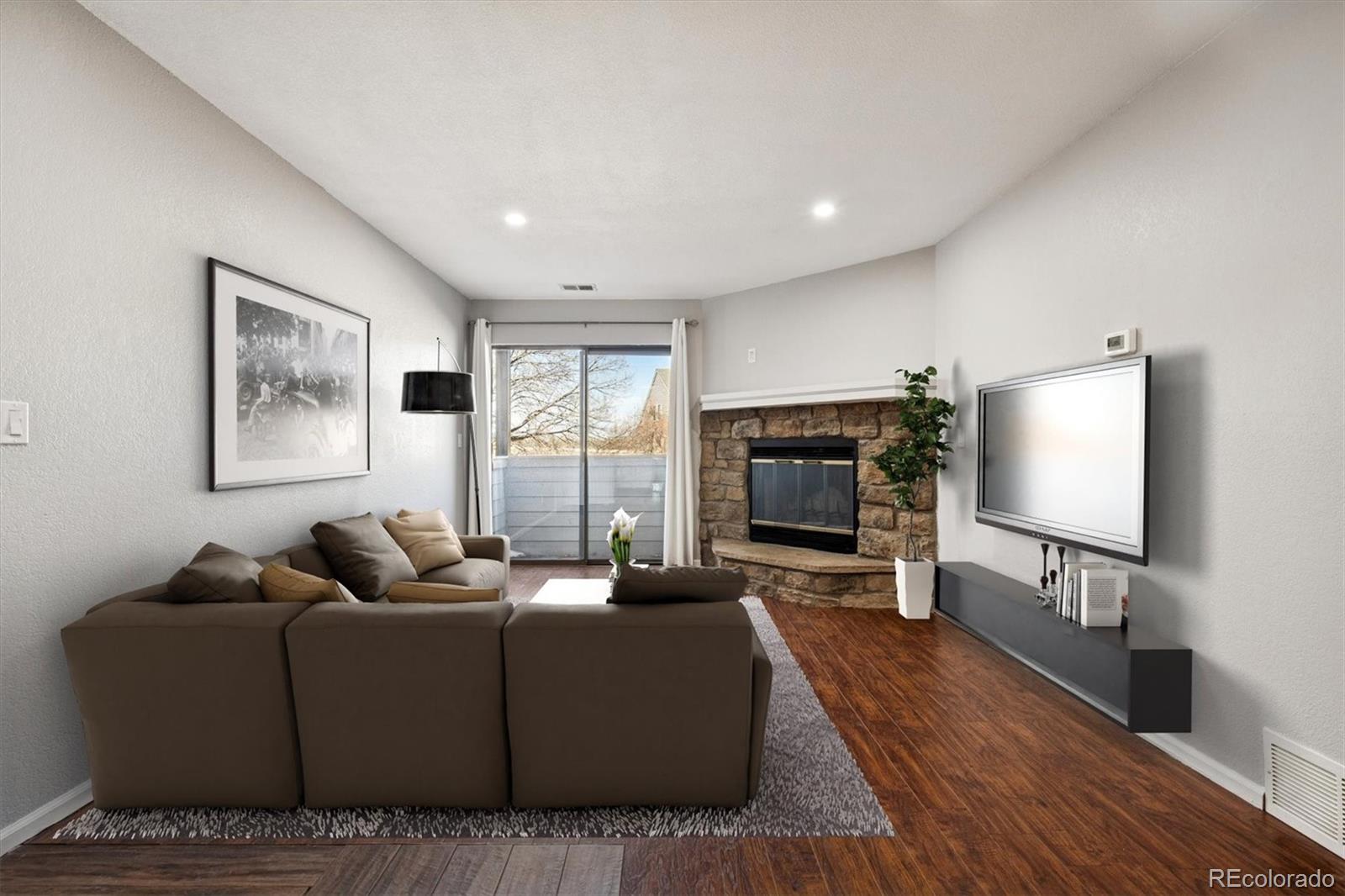 Real Estate Photo