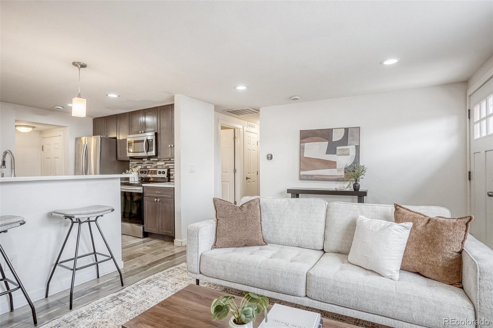 Real Estate Photo