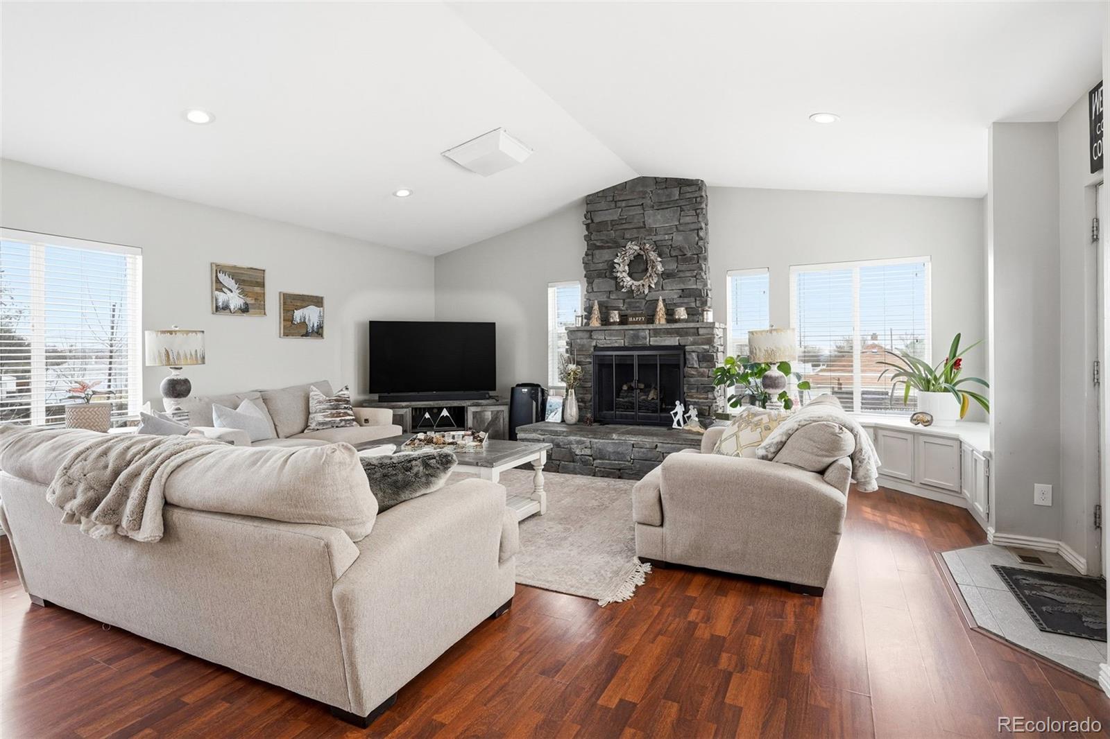 Real Estate Photo