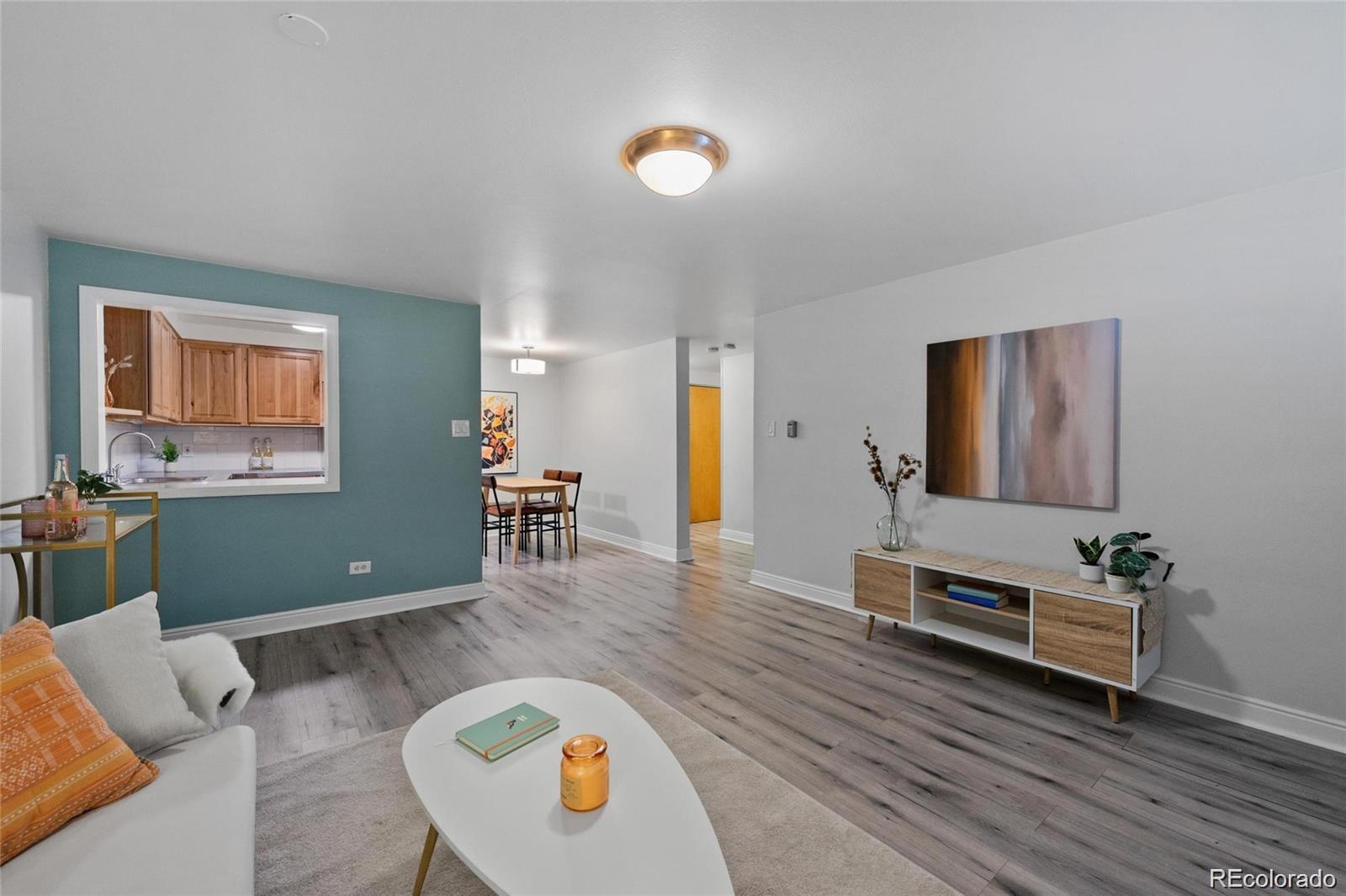 Real Estate Photo