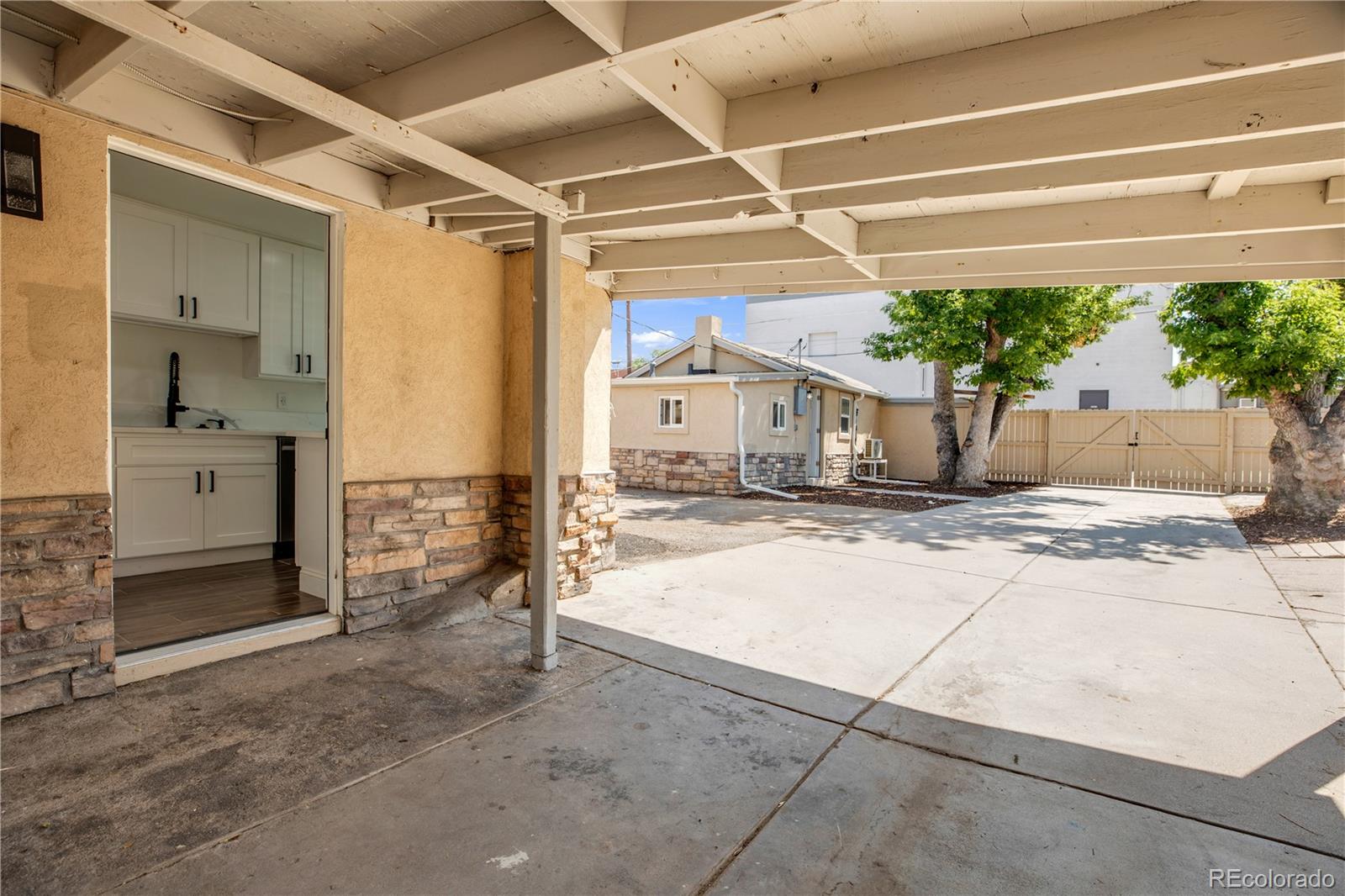 Real Estate Photo
