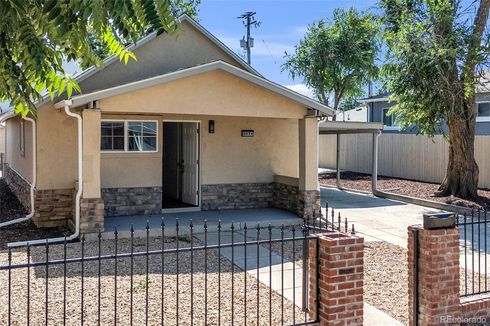 Real Estate Photo