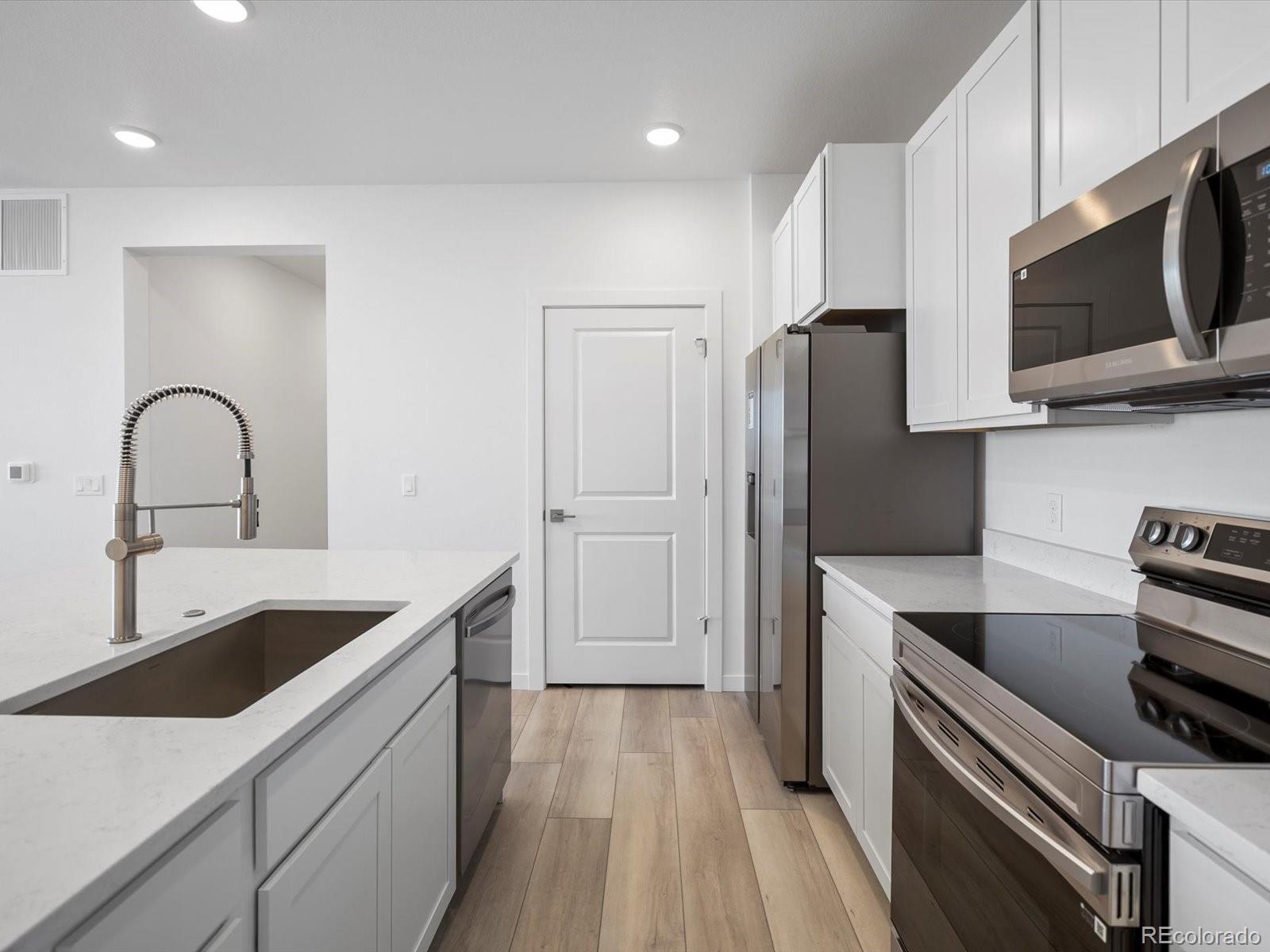 Real Estate Photo