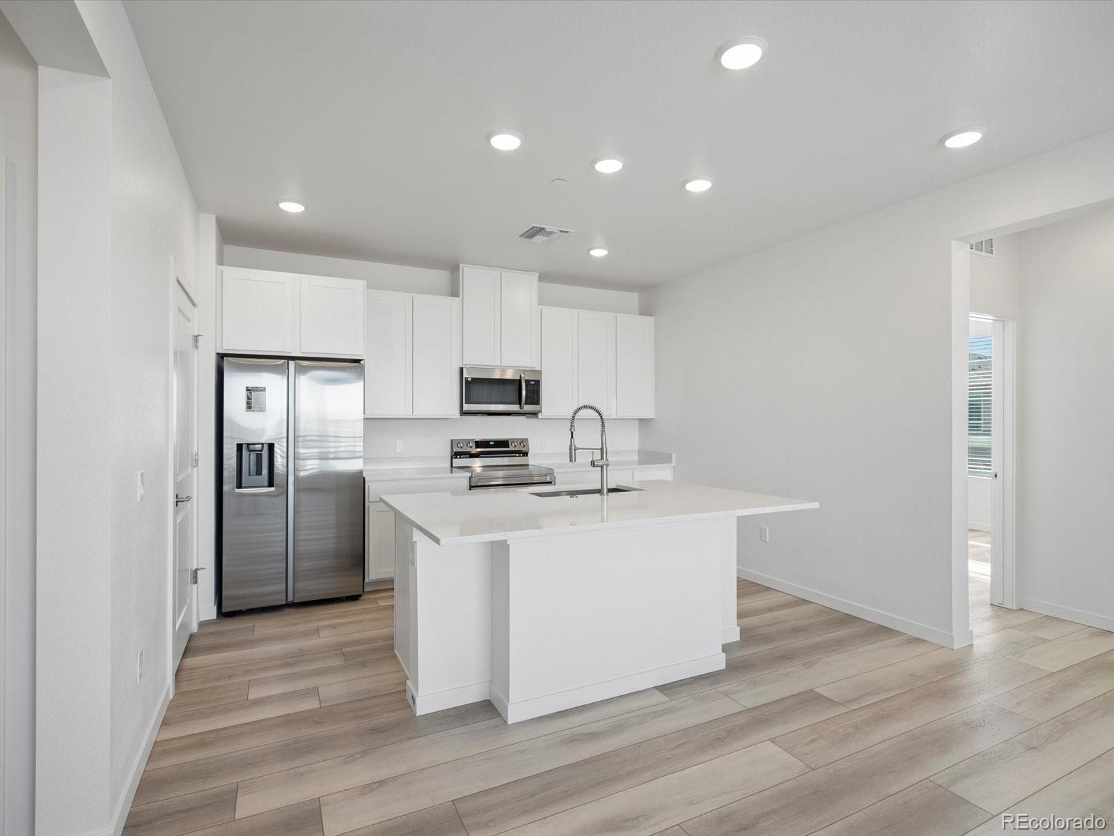 Real Estate Photo