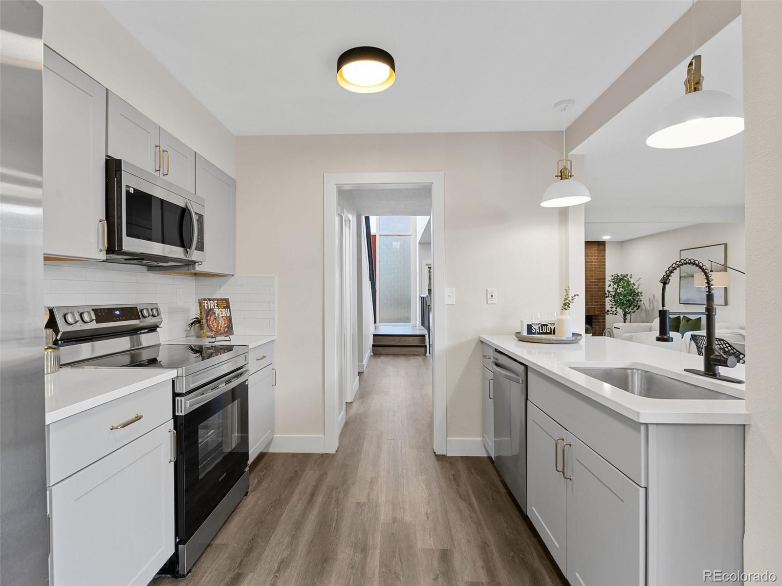 Real Estate Photo