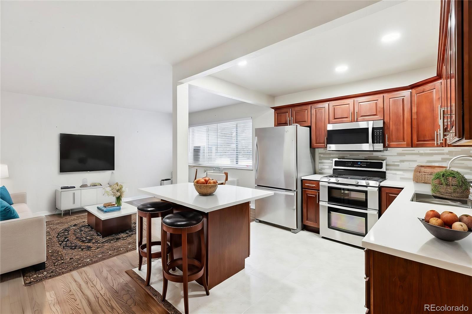 Real Estate Photo