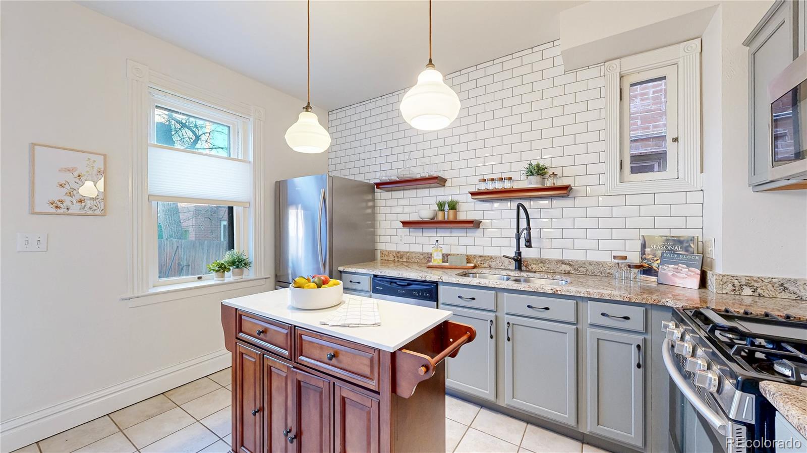 Real Estate Photo