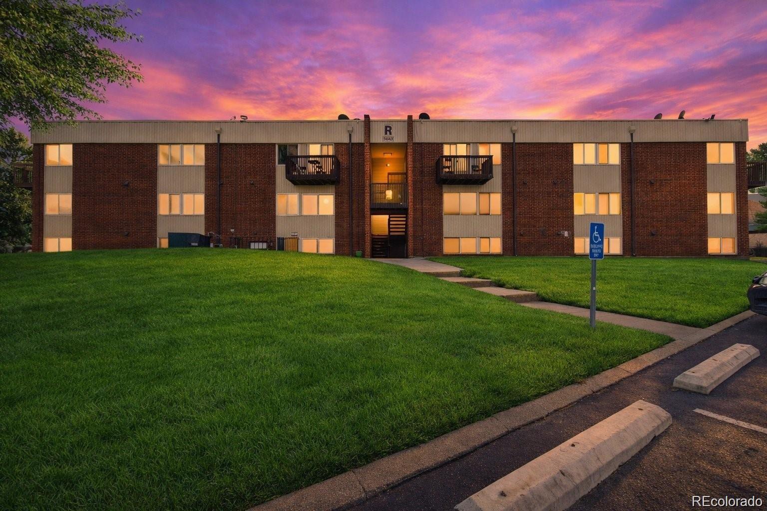 Real Estate Photo