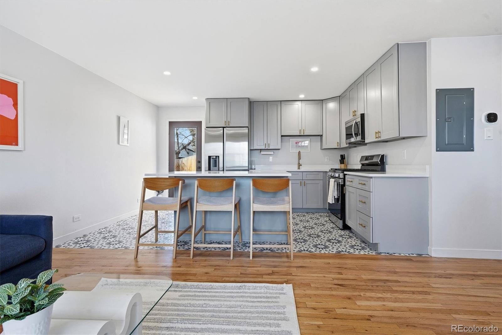 Real Estate Photo