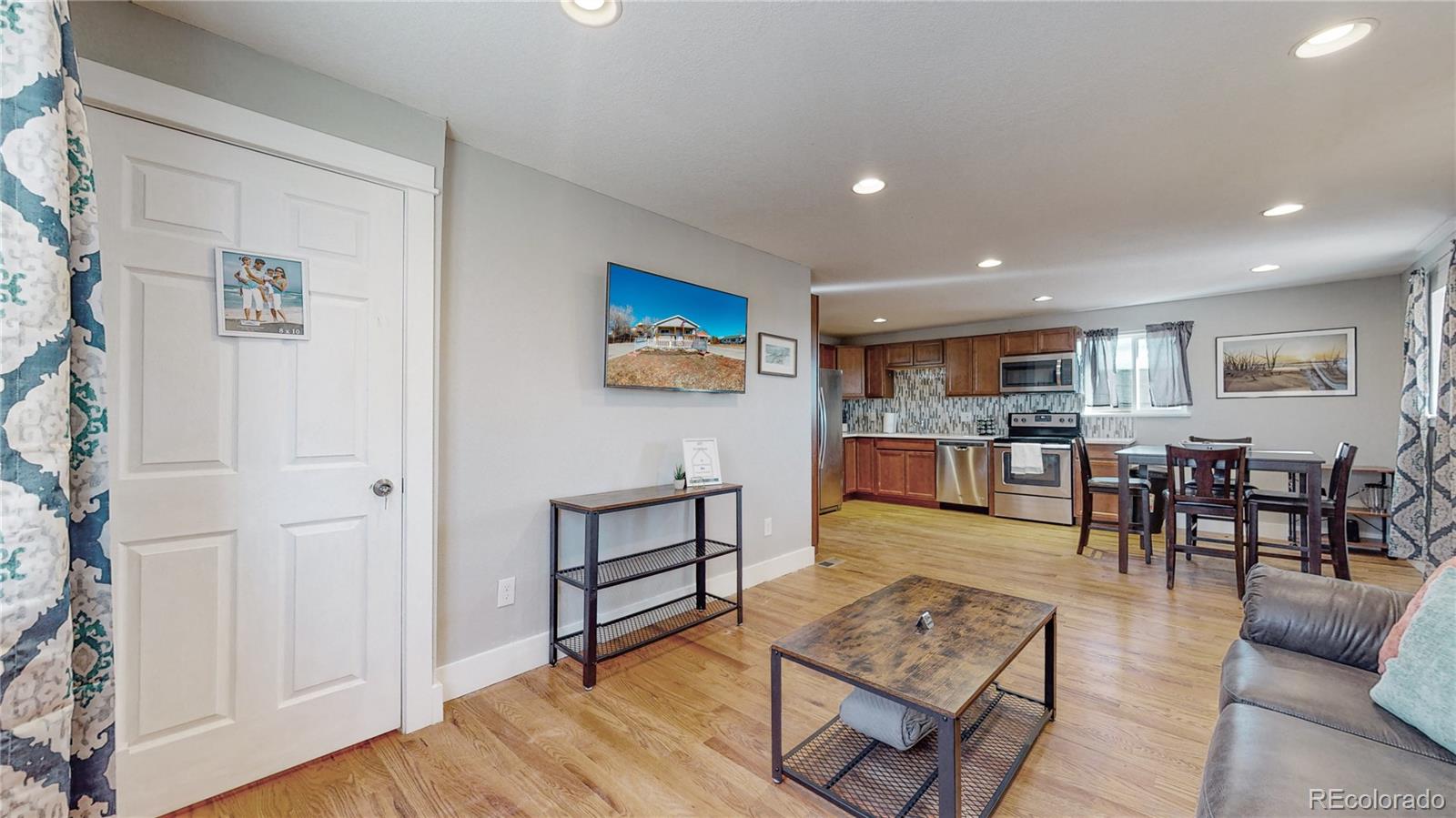 Real Estate Photo