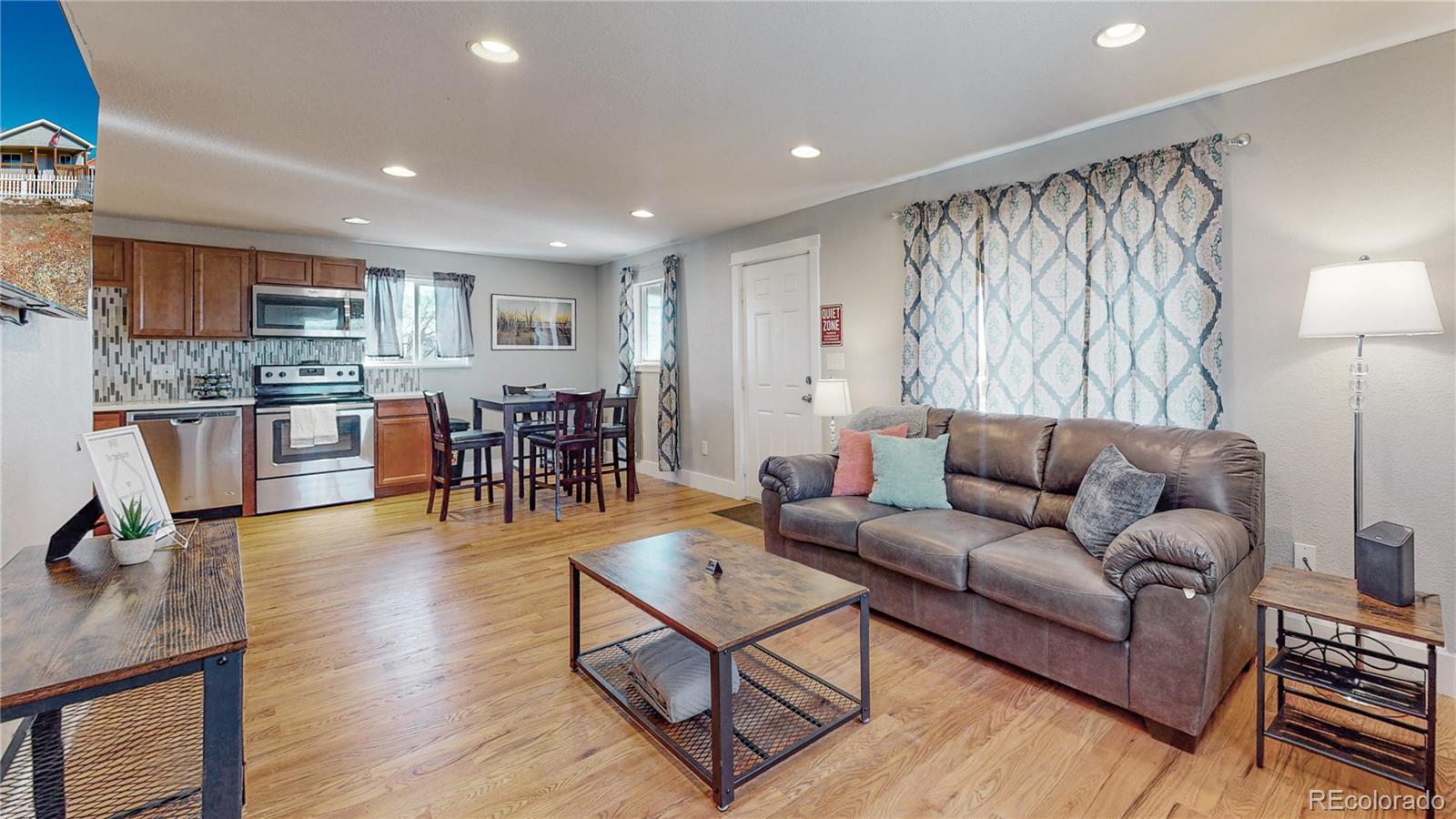 Real Estate Photo