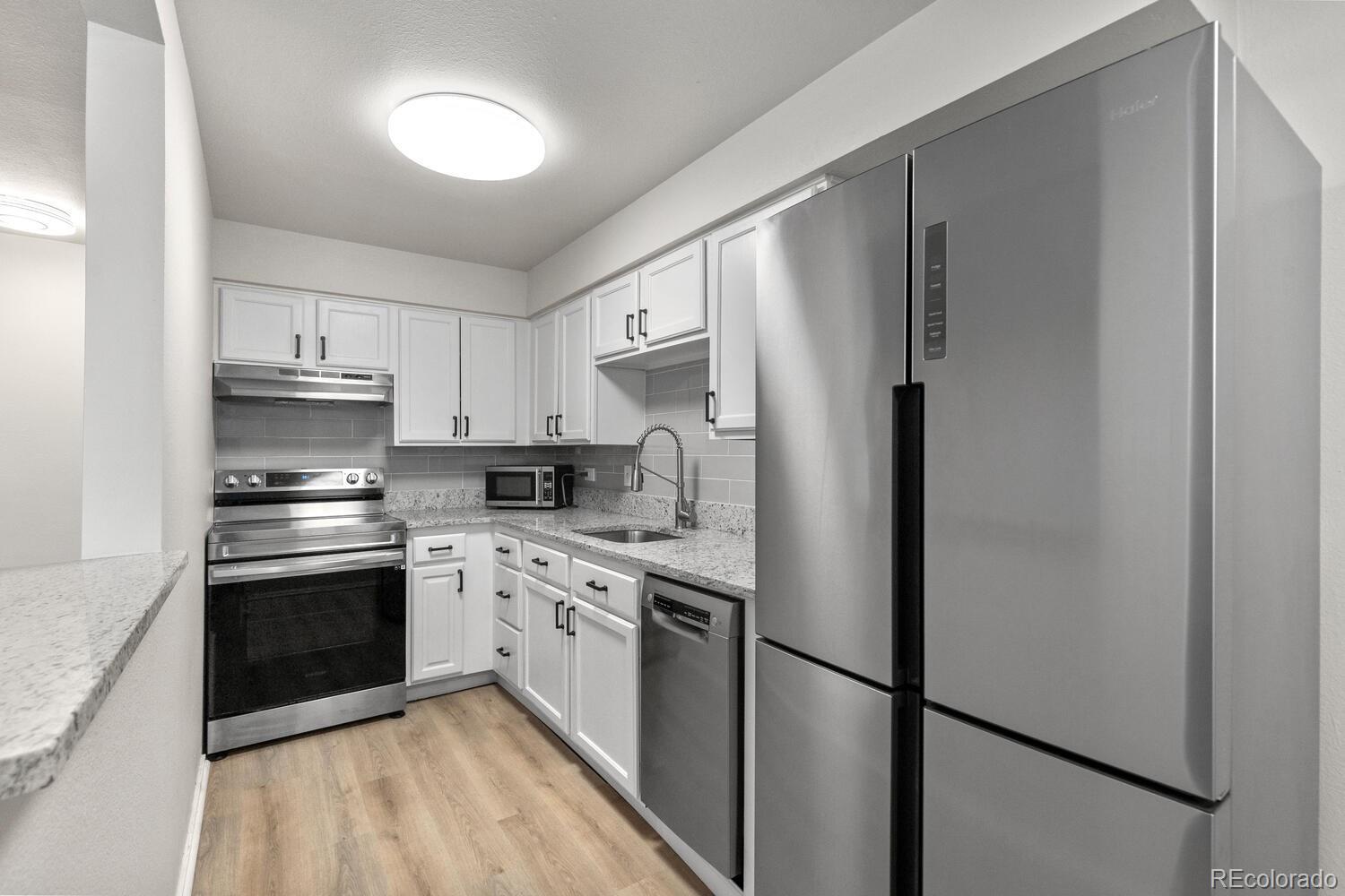 Real Estate Photo