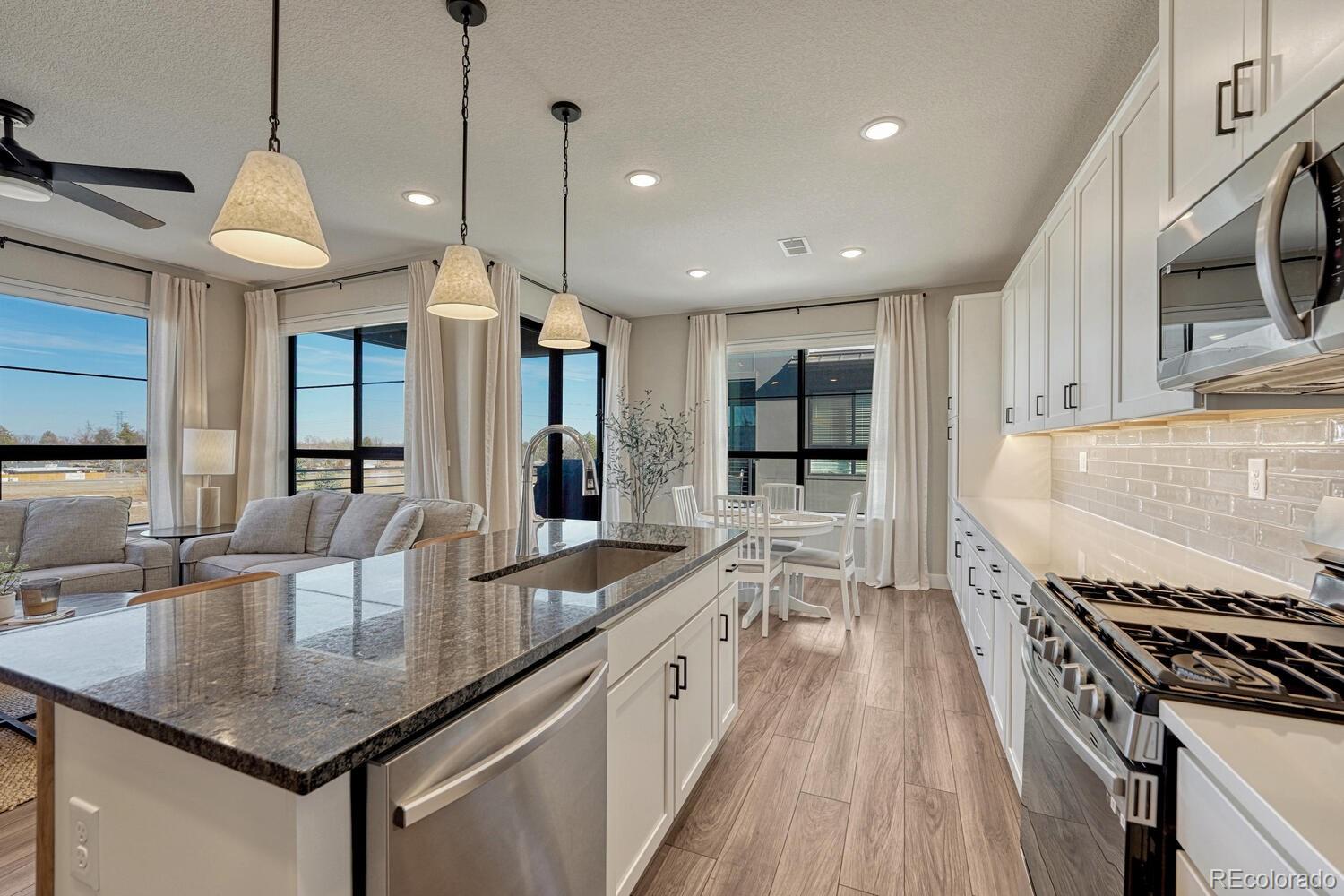 Real Estate Photo