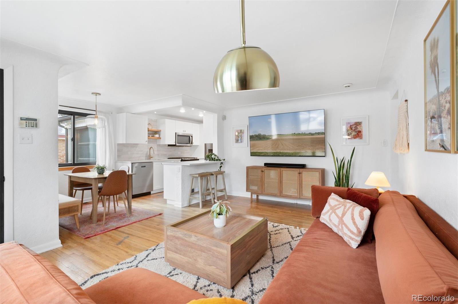 Real Estate Photo