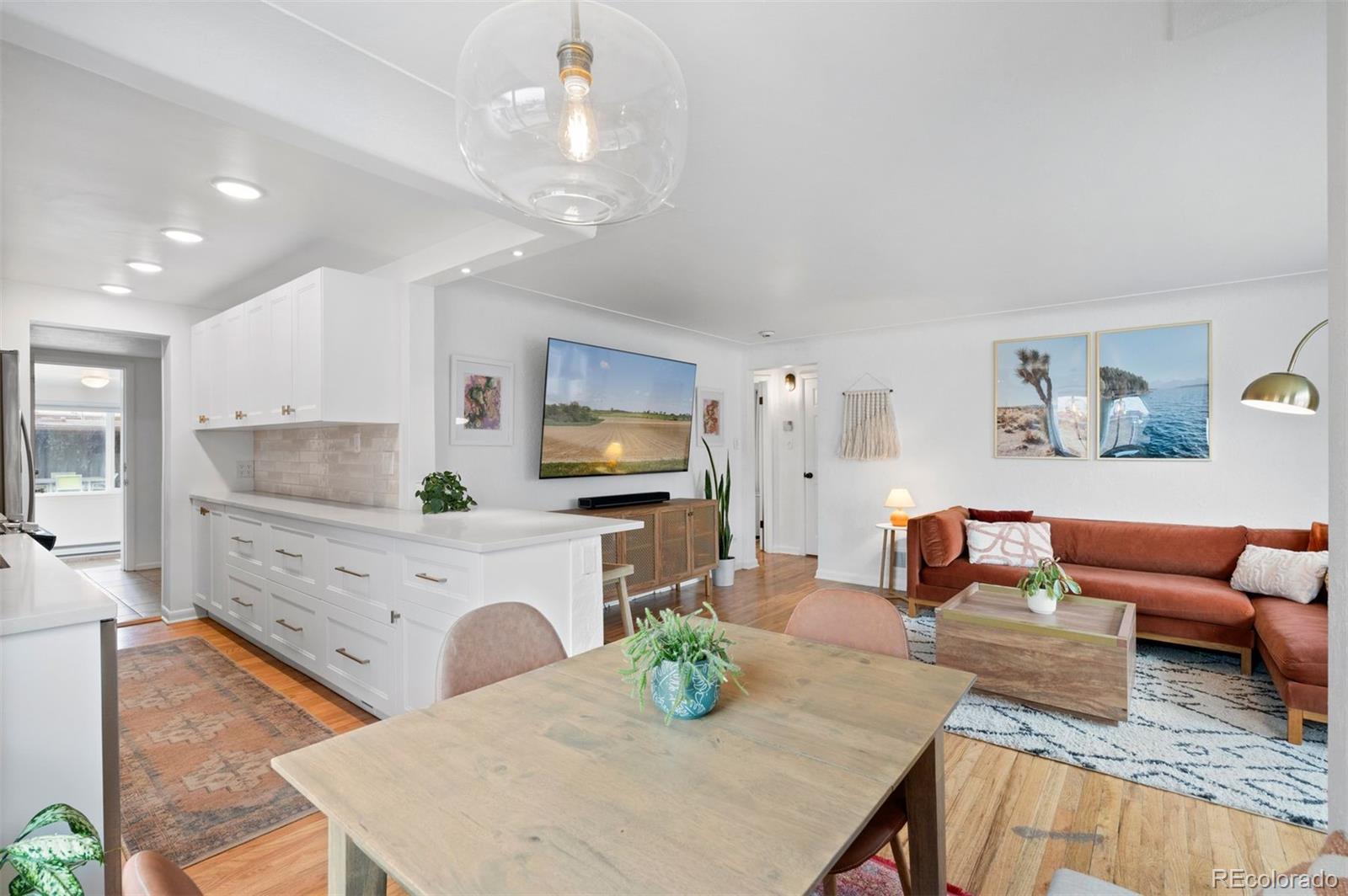Real Estate Photo