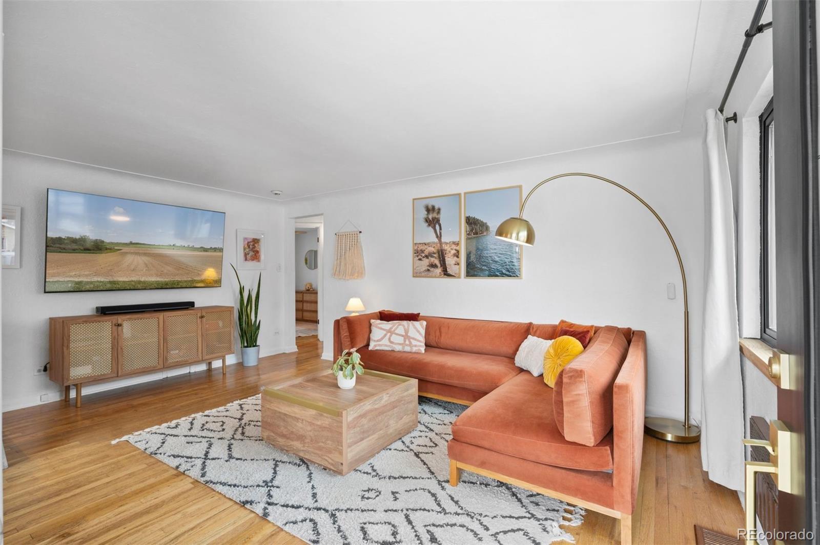 Real Estate Photo