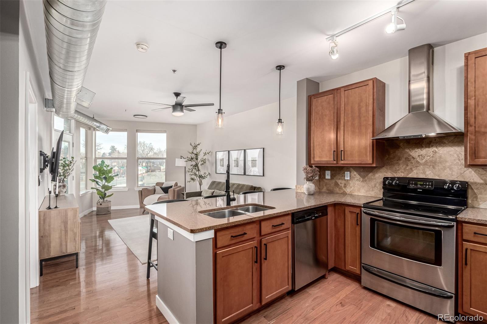 Real Estate Photo