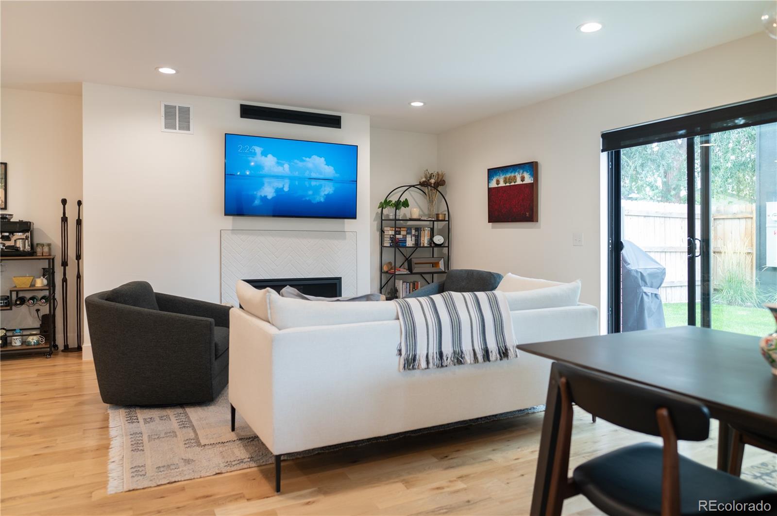 Real Estate Photo