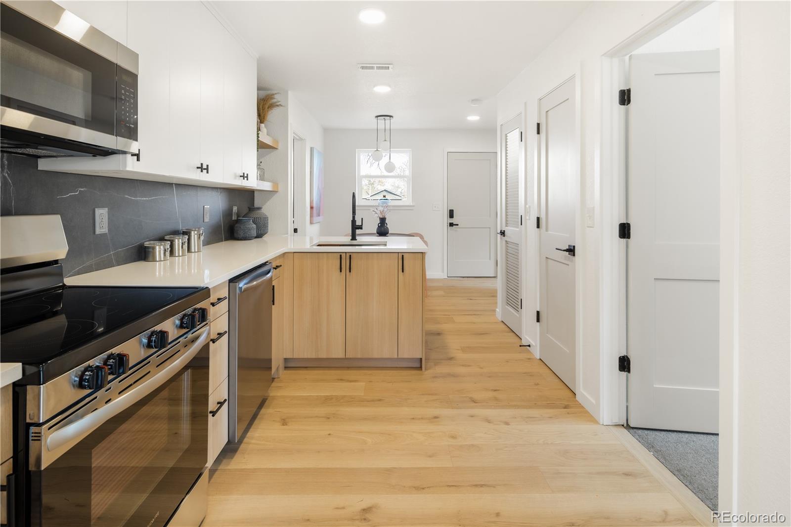 Real Estate Photo