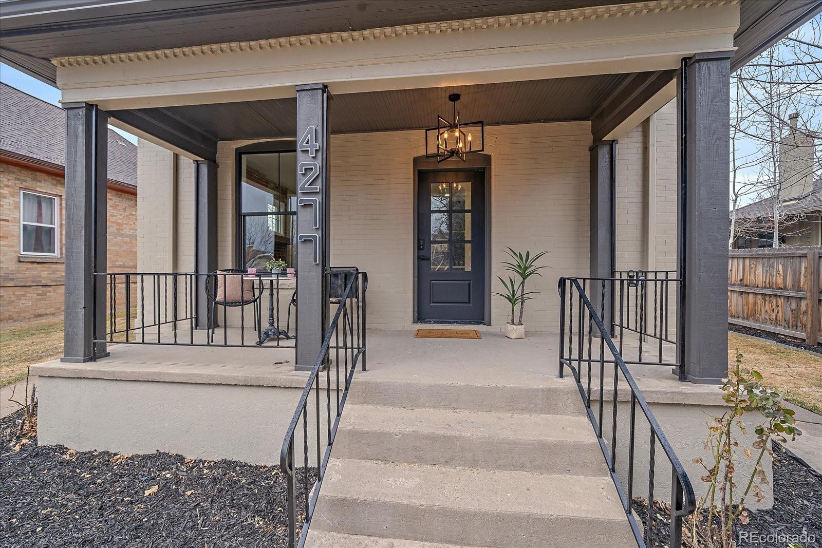 Real Estate Photo