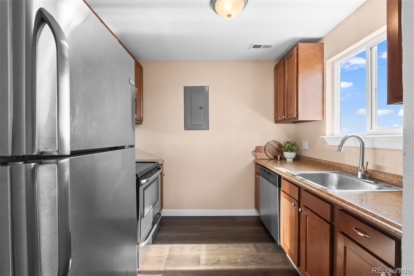 Real Estate Photo
