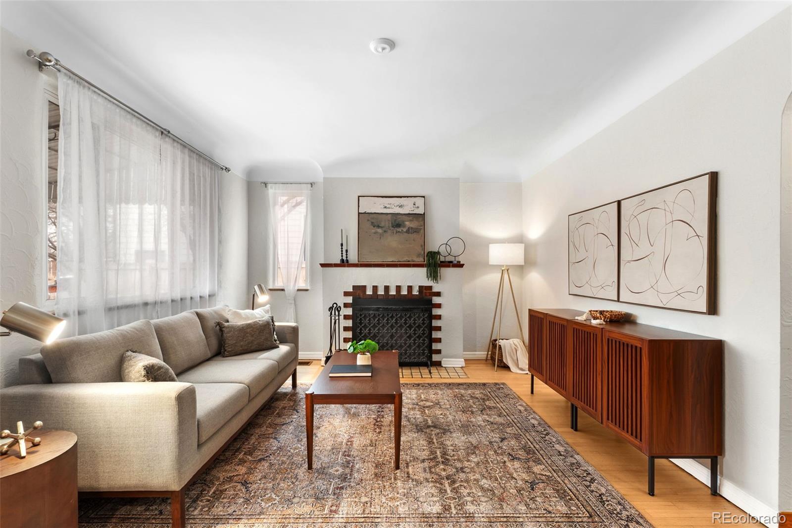 Real Estate Photo