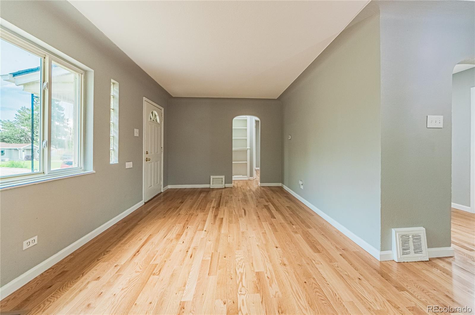 Real Estate Photo