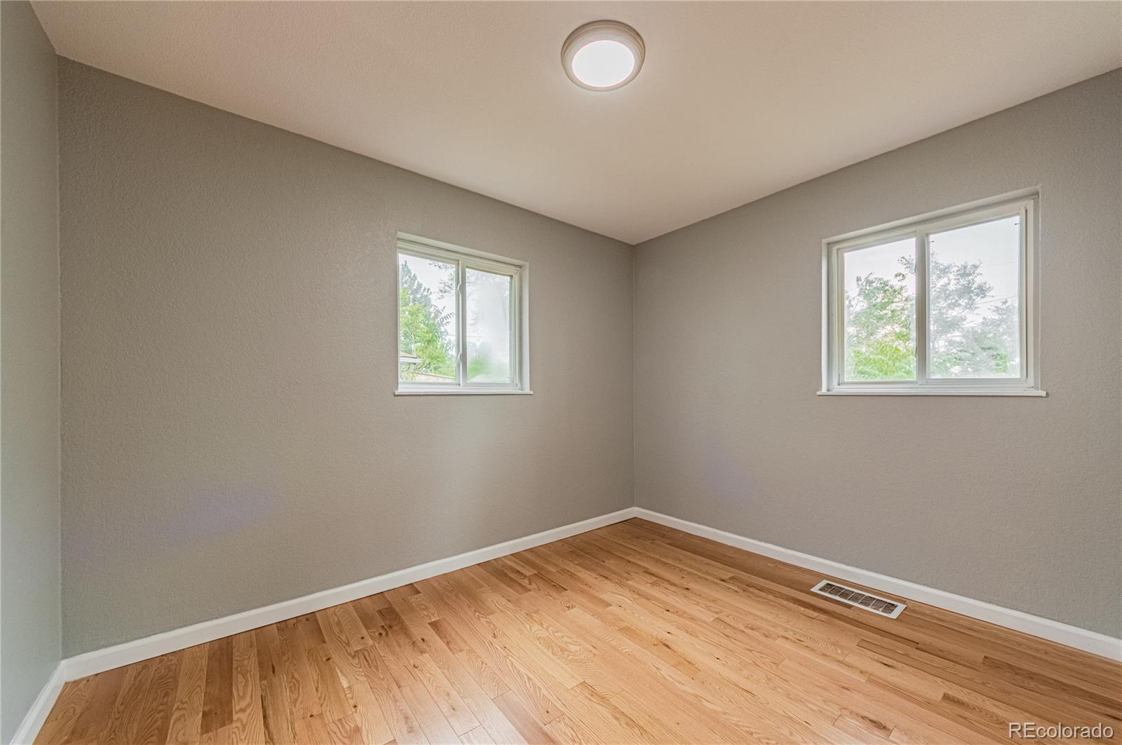 Real Estate Photo