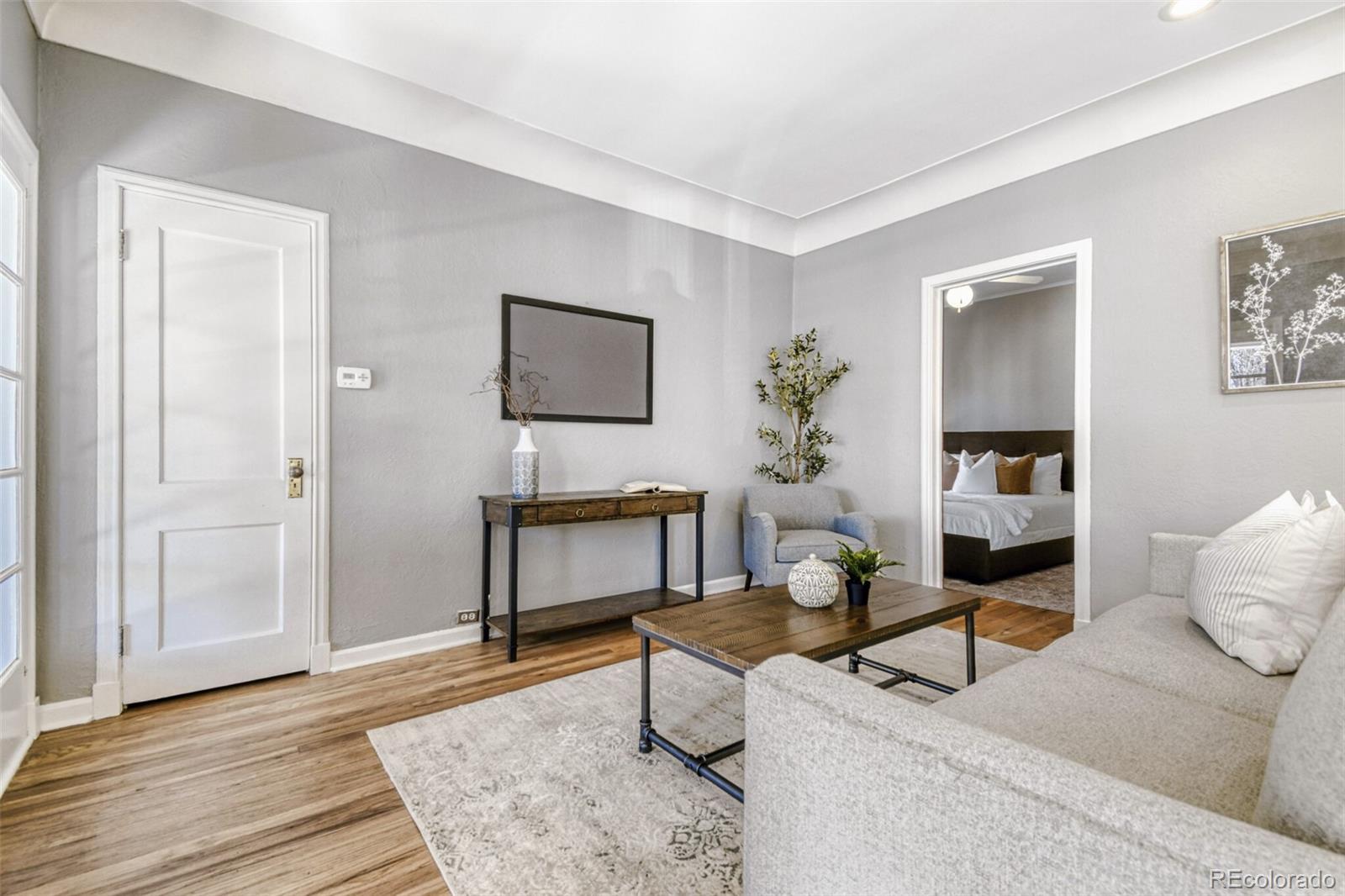 Real Estate Photo