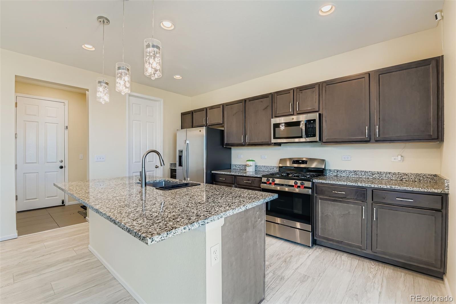 Real Estate Photo