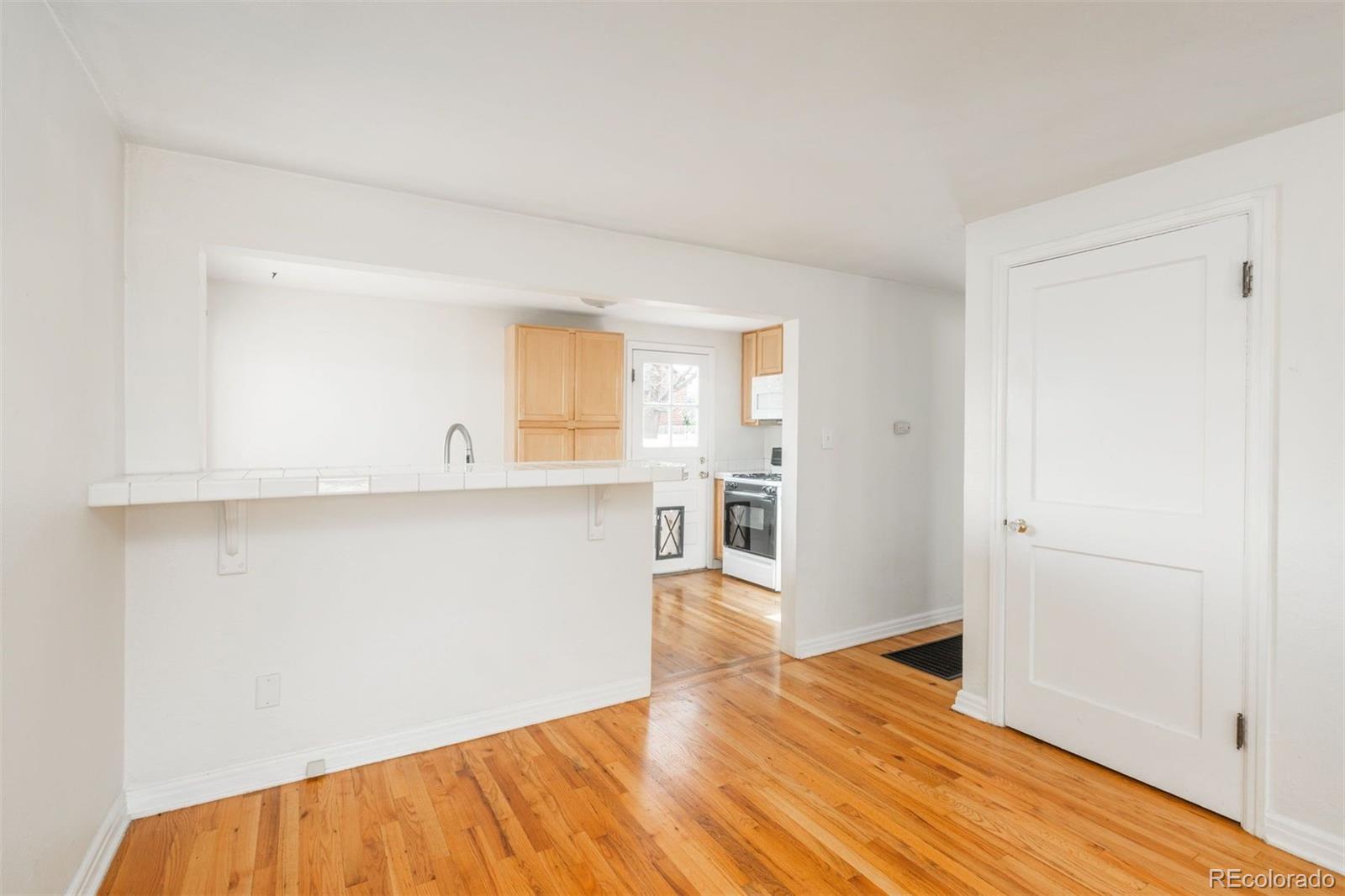 Real Estate Photo