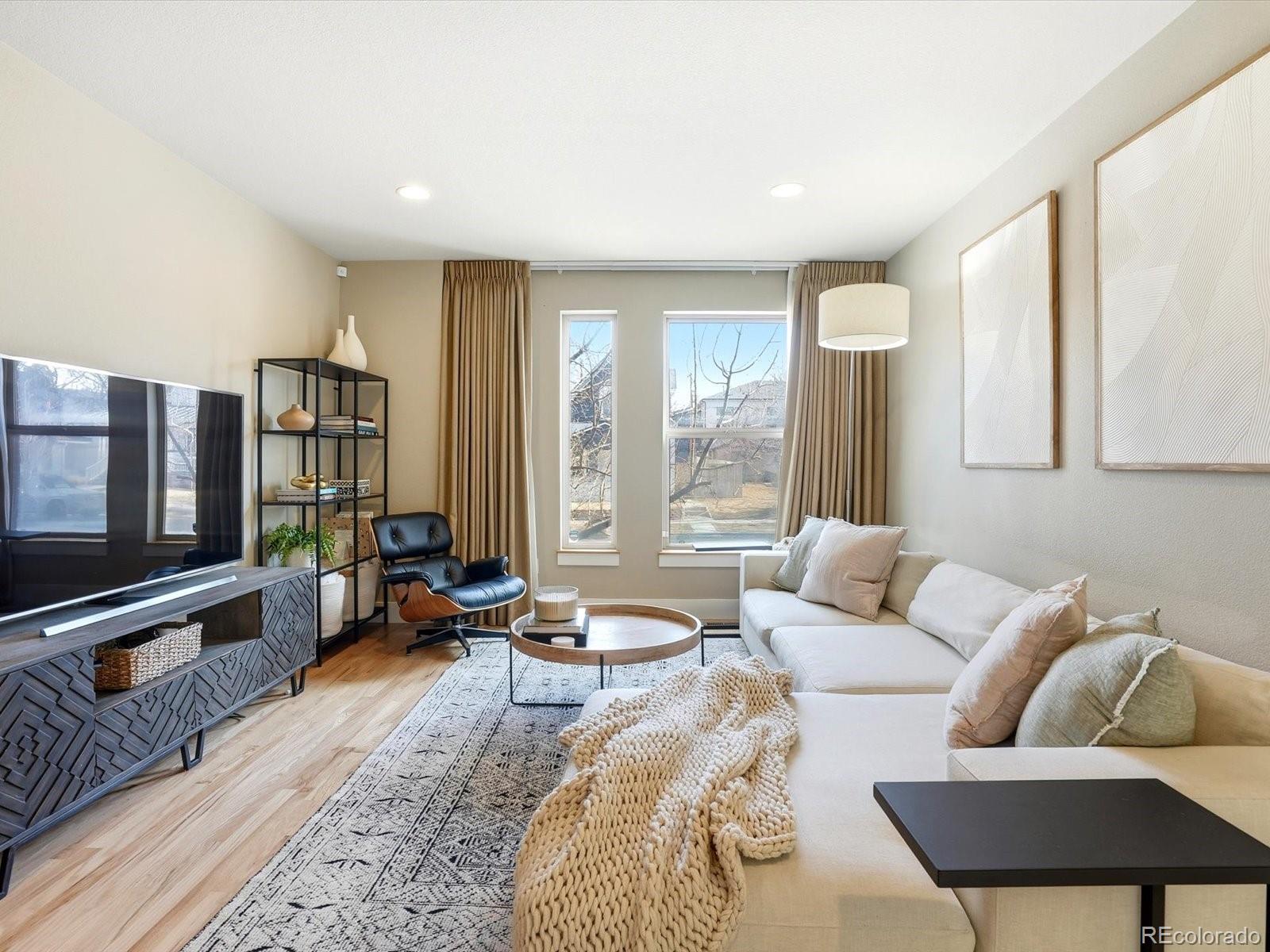 Real Estate Photo