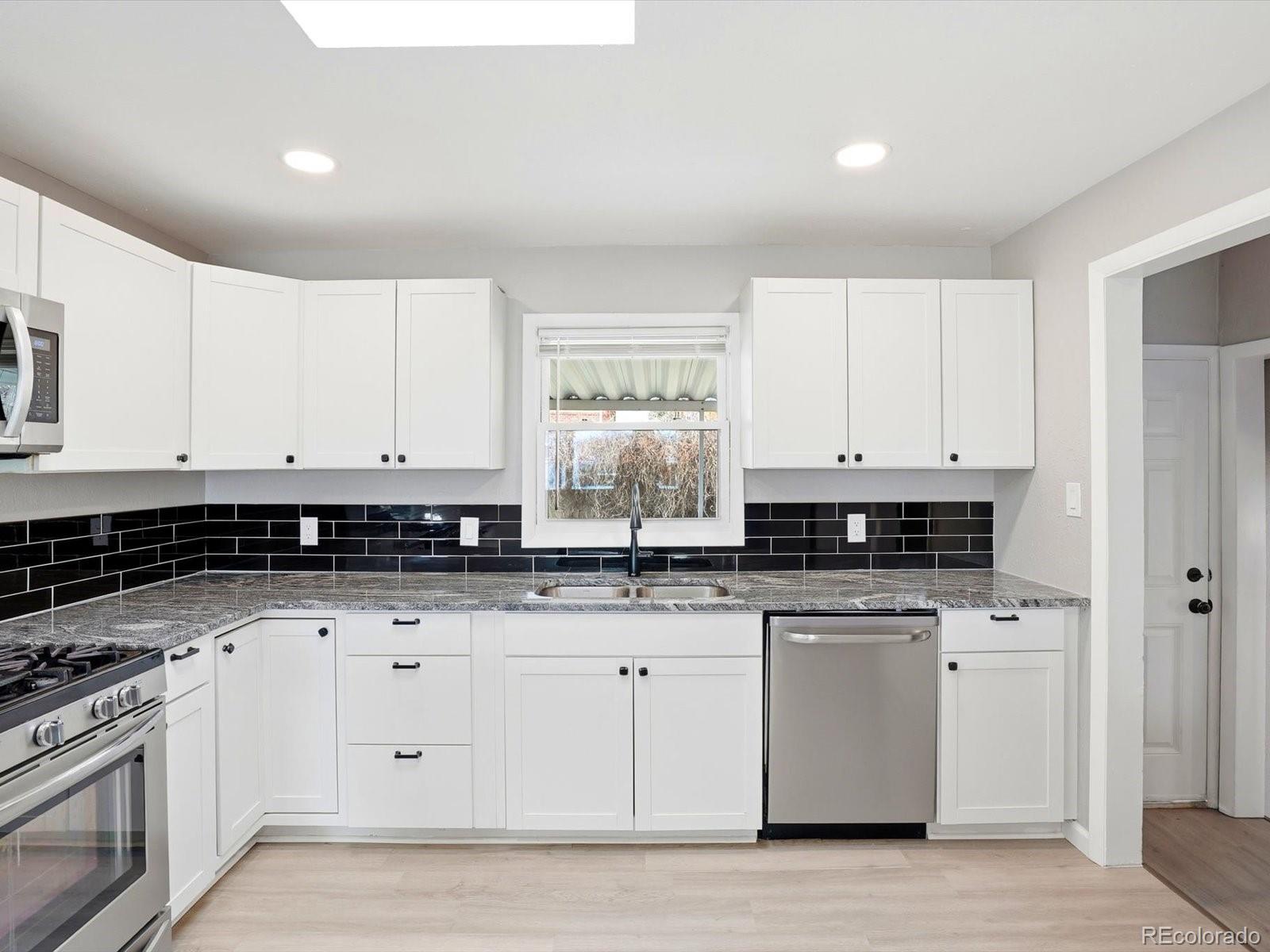 Real Estate Photo