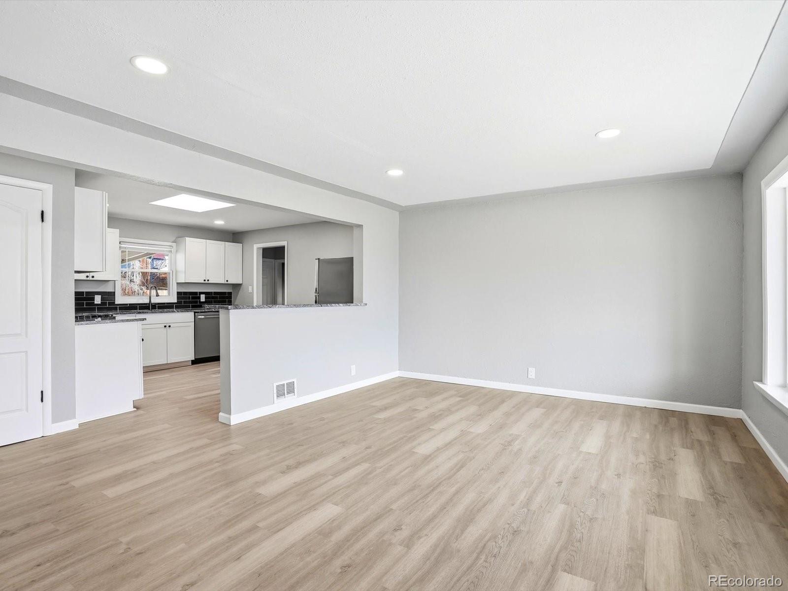 Real Estate Photo