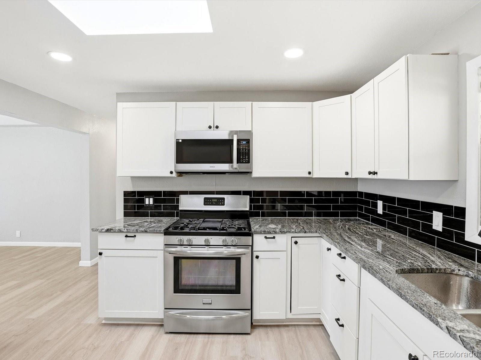 Real Estate Photo