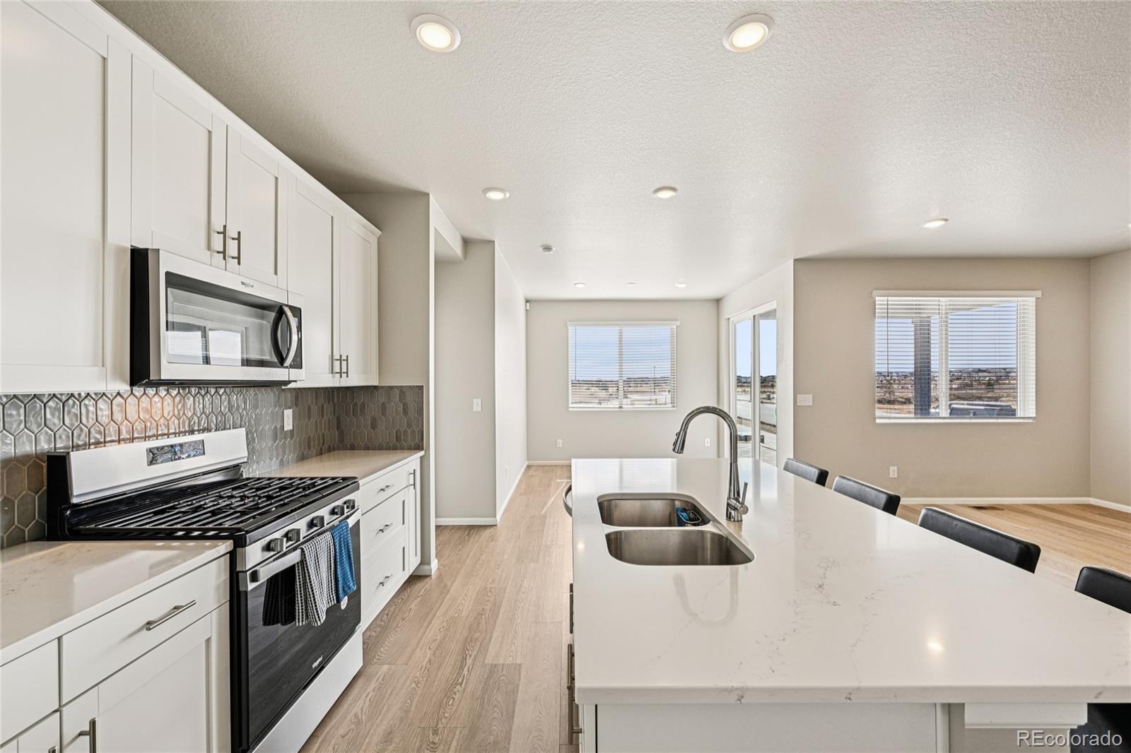 Real Estate Photo