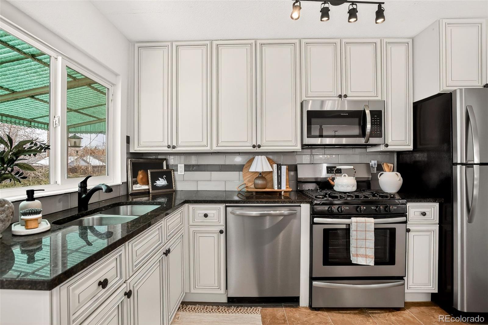 Real Estate Photo