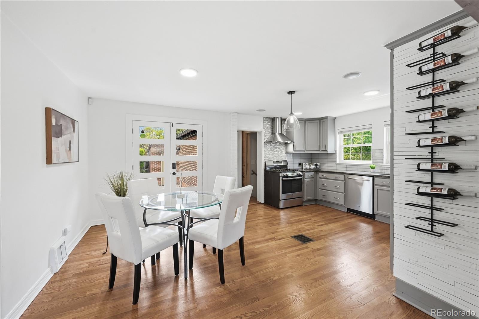 Real Estate Photo