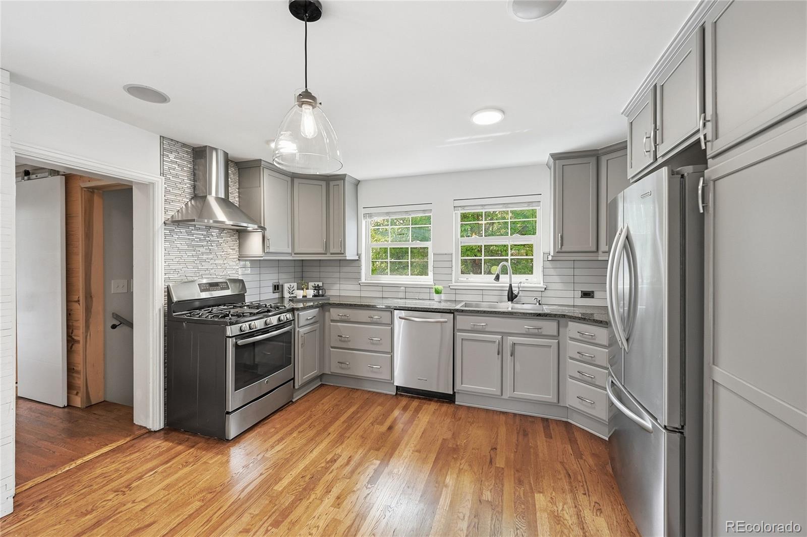 Real Estate Photo