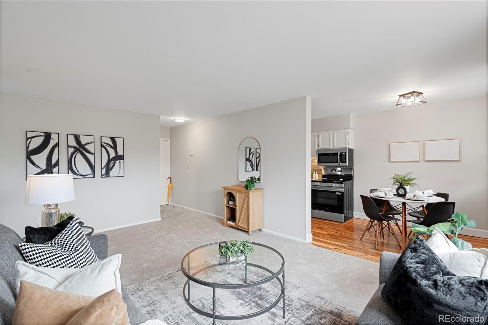 Real Estate Photo
