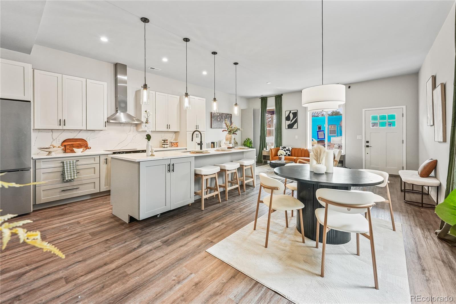 Real Estate Photo