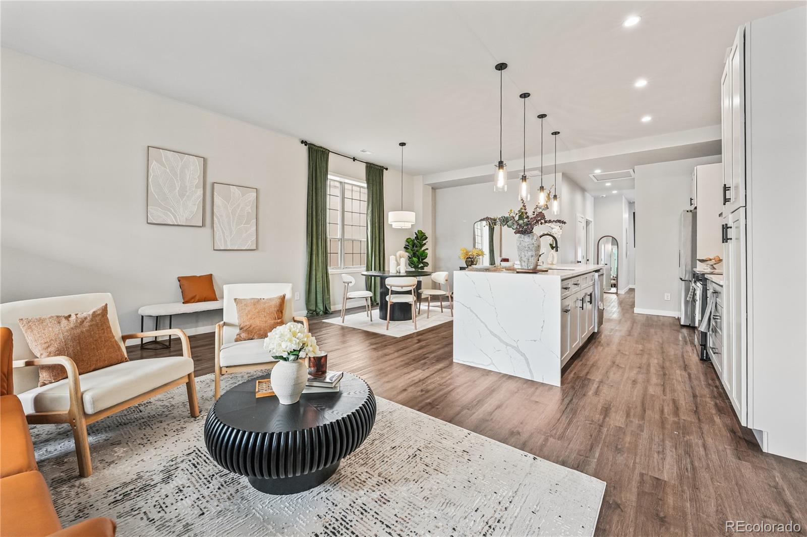 Real Estate Photo