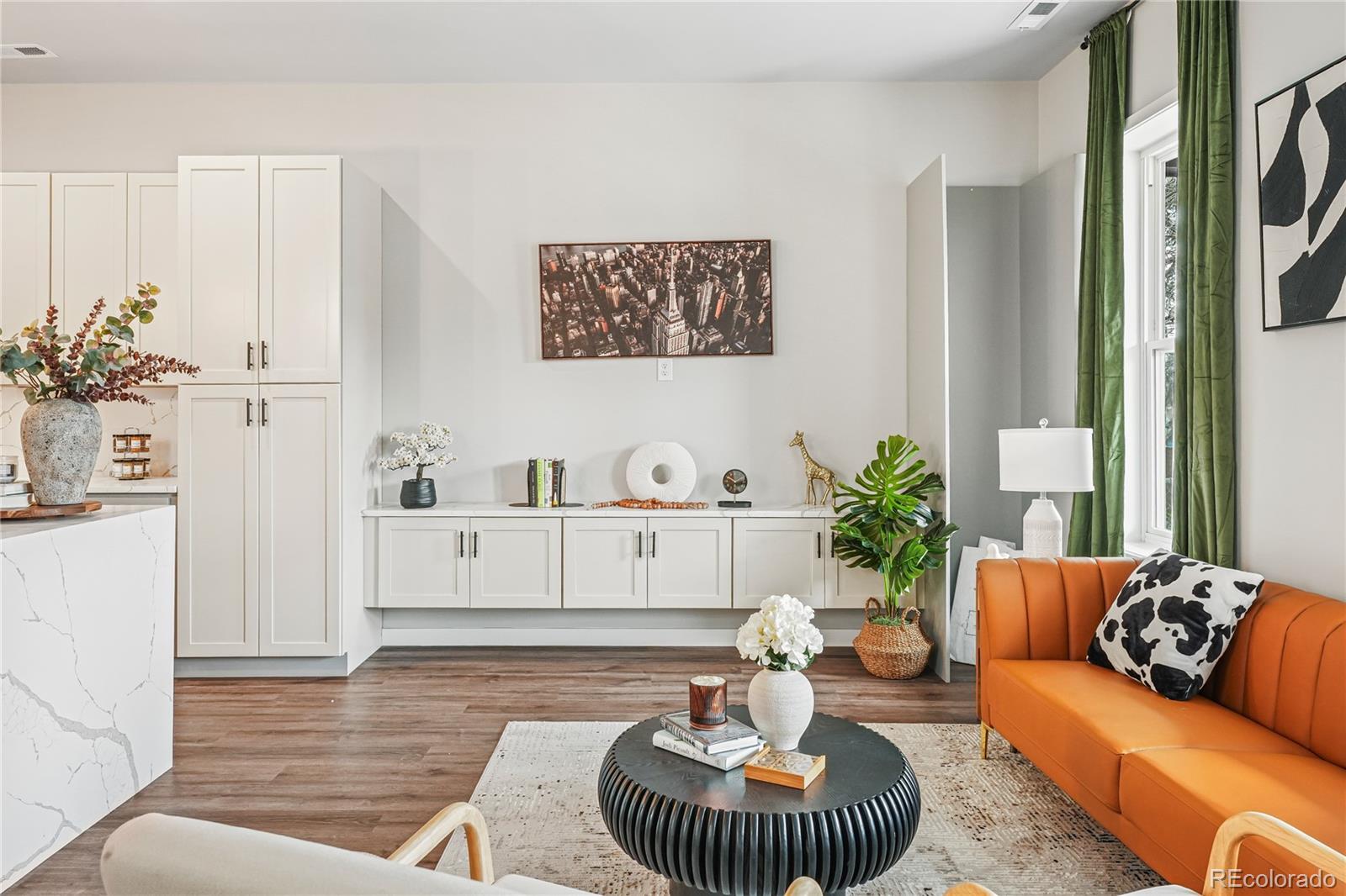 Real Estate Photo
