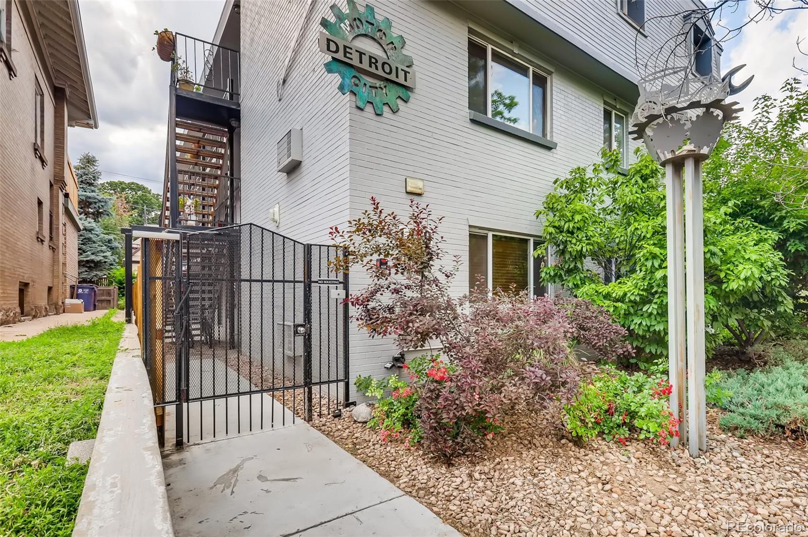 Real Estate Photo