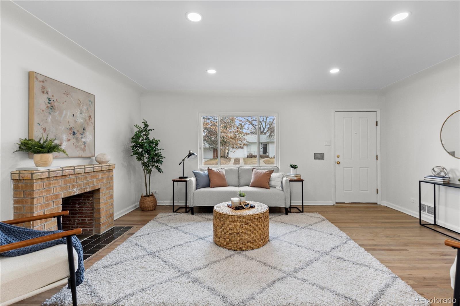 Real Estate Photo
