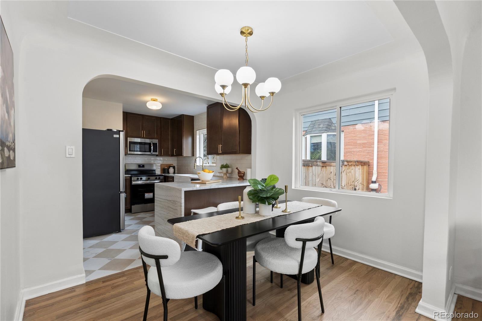 Real Estate Photo