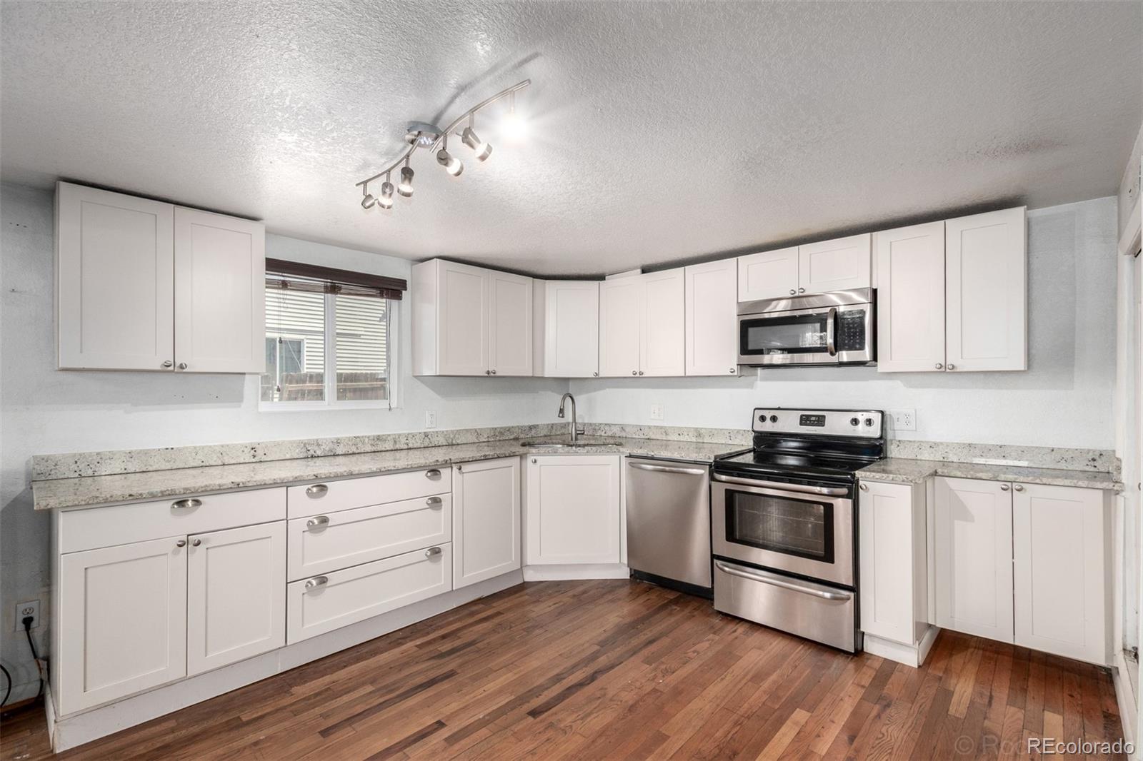 Real Estate Photo